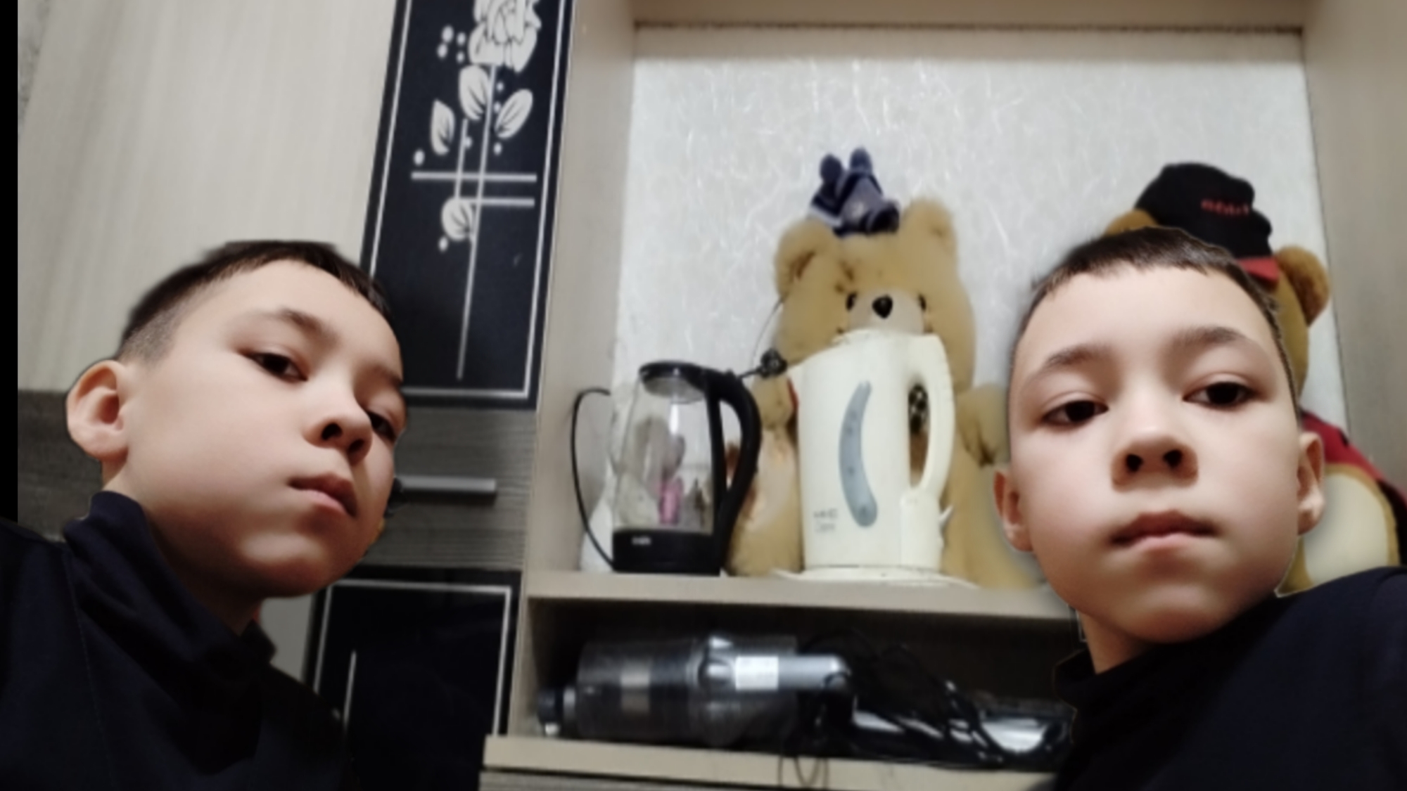 Серёжа И Алёша