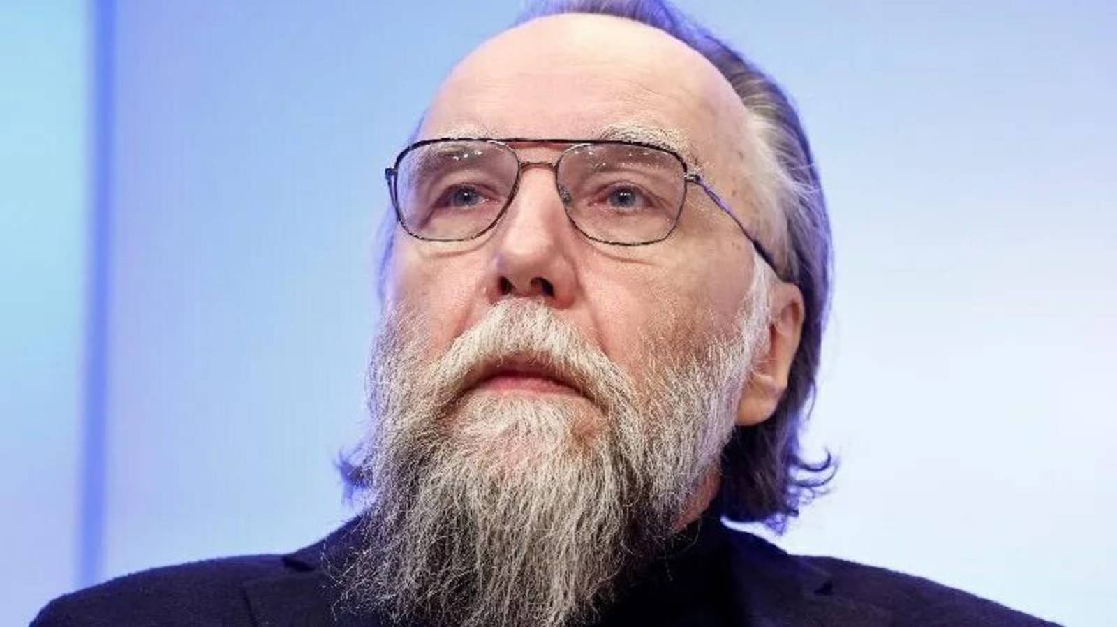 Александр Дугин