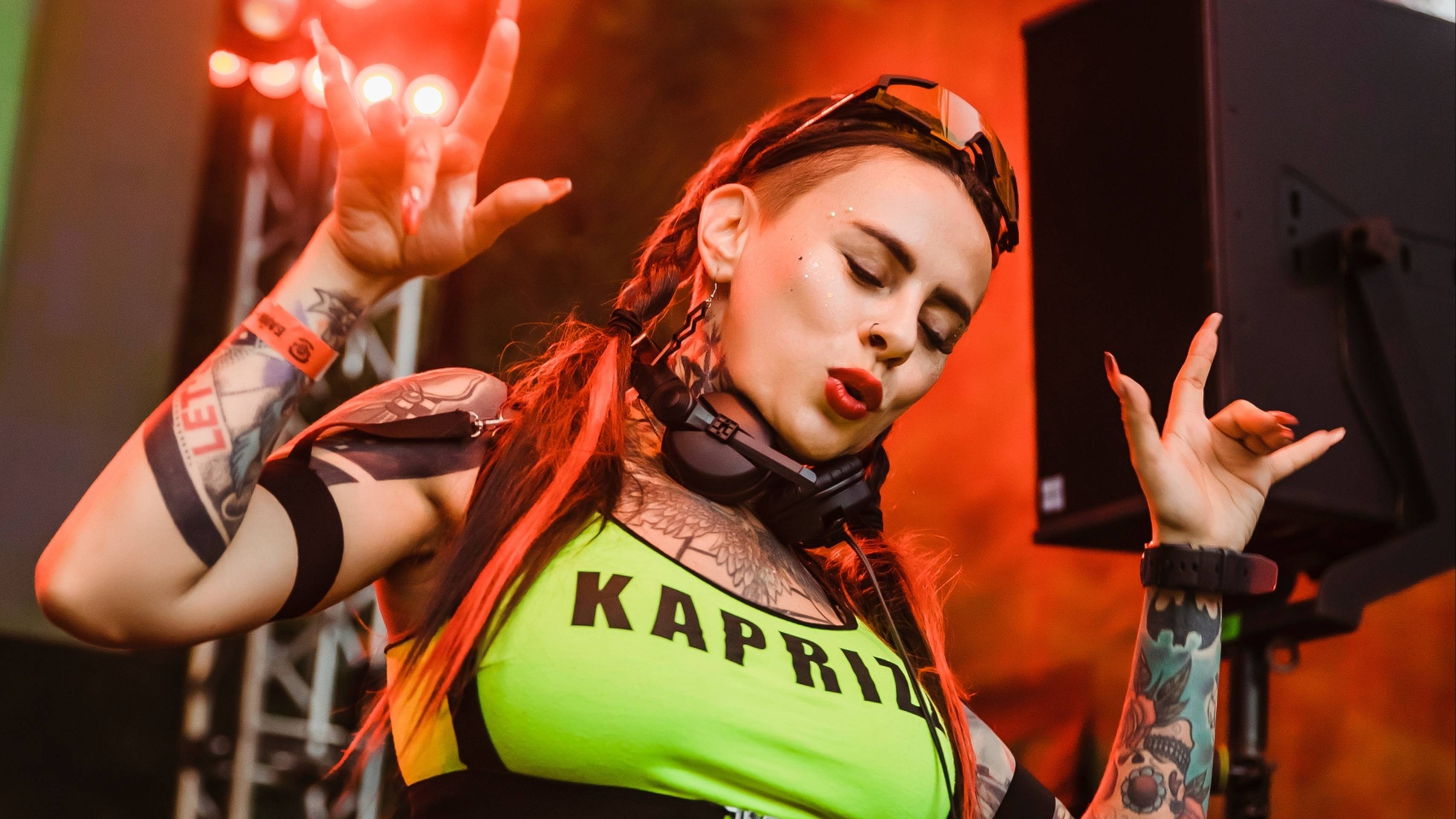 РОК-мерприятия с DJ Kaprizz: байк,рок фестивали,выступления в рок-клубах вместе с живыми барабанами