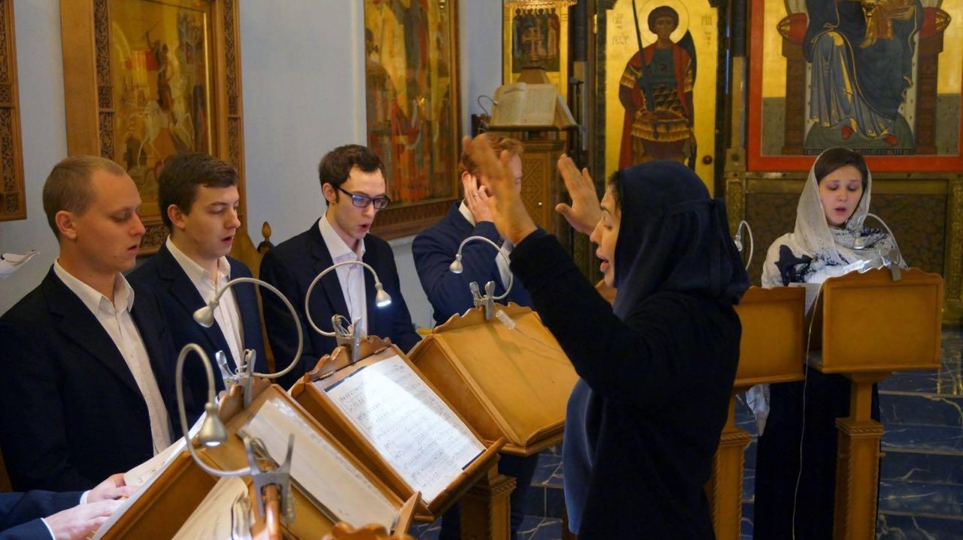 Песнопения богослужений, колокольный звон