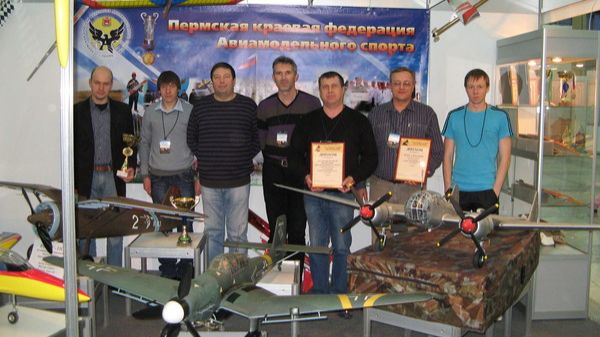 Полёты авиамоделей моделистов Перми и Пермского края.
