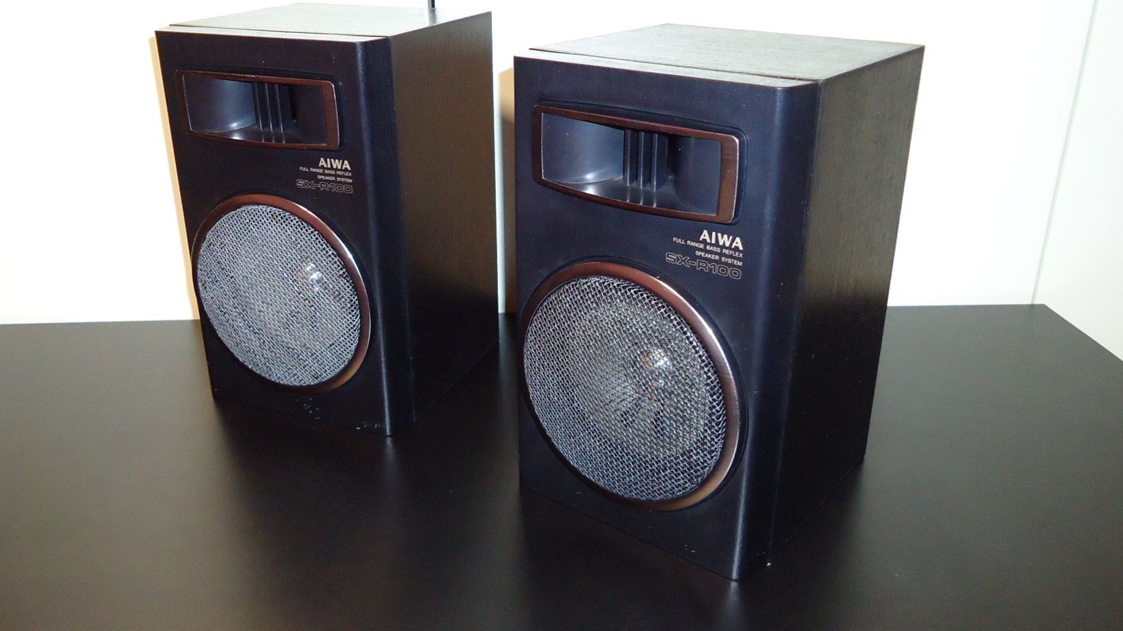 Колонки Aiwa SX - R100