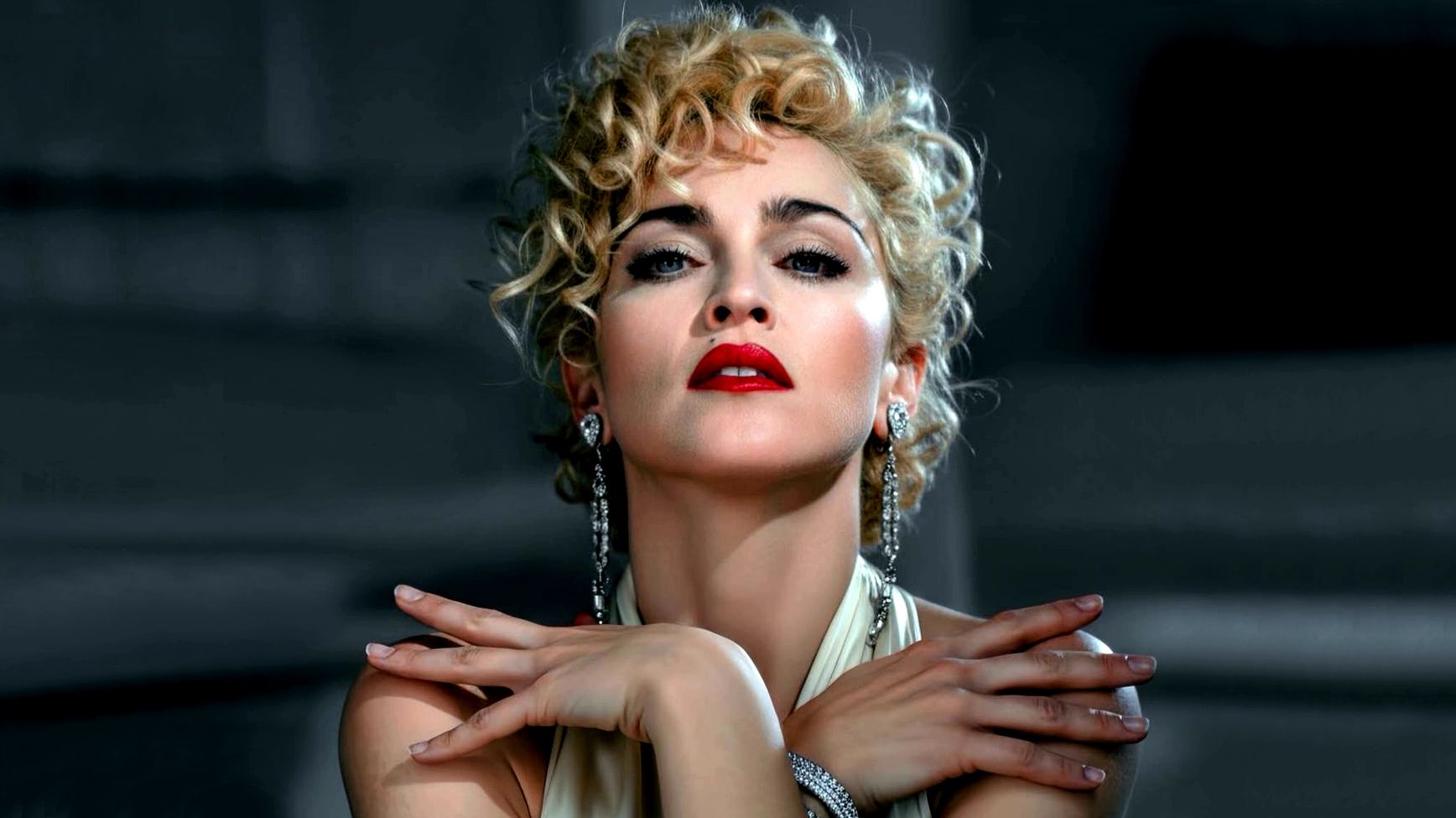 The Best, Madonna (Madonna Louise Veronica Ciccone, American singer, songwriter, Since 1979)