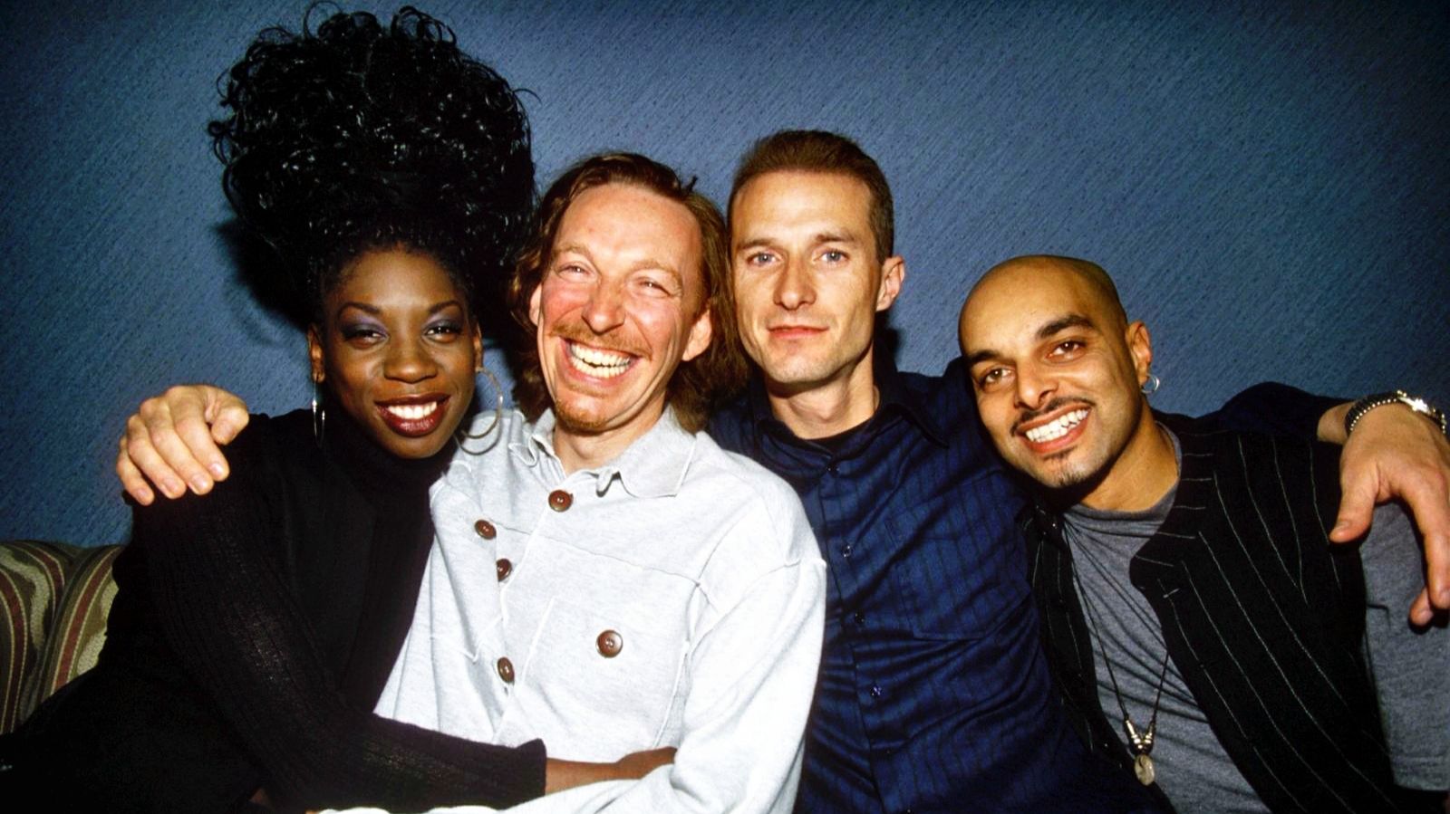 The Best, M People (British pop group, Since 1990-2010)