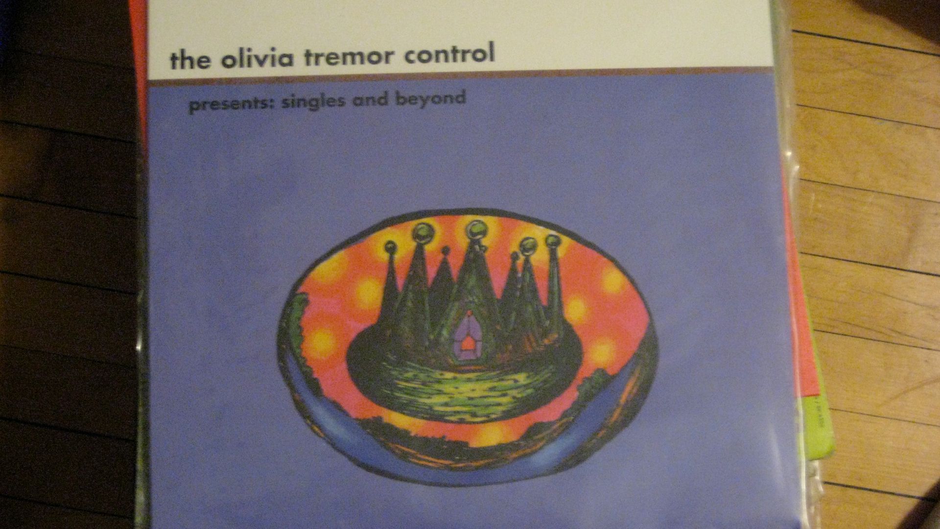 The Olivia Tremor Control - Presents: Singles and Beyond