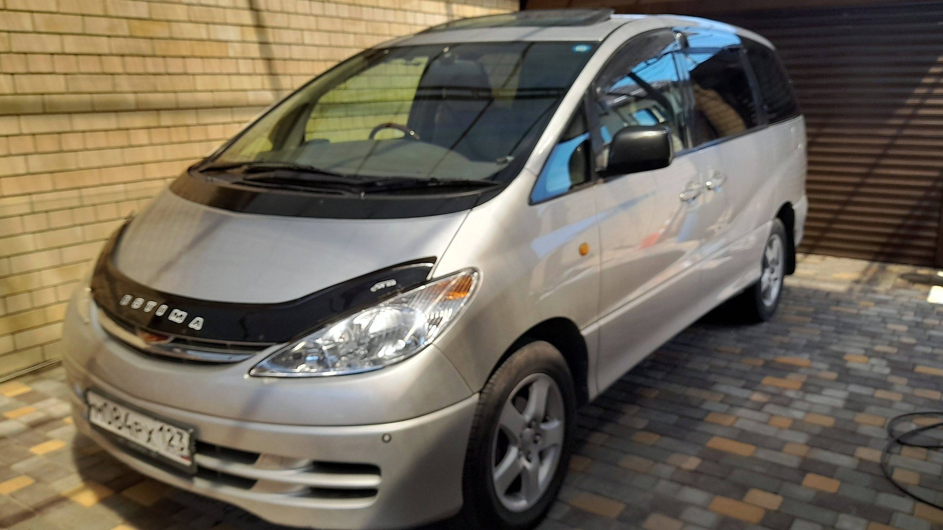 TOYOTA Estima II