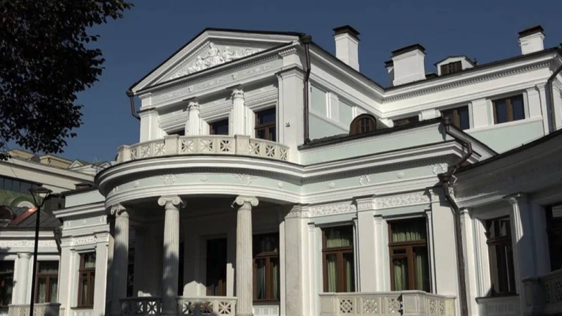 Интервью и комментарии