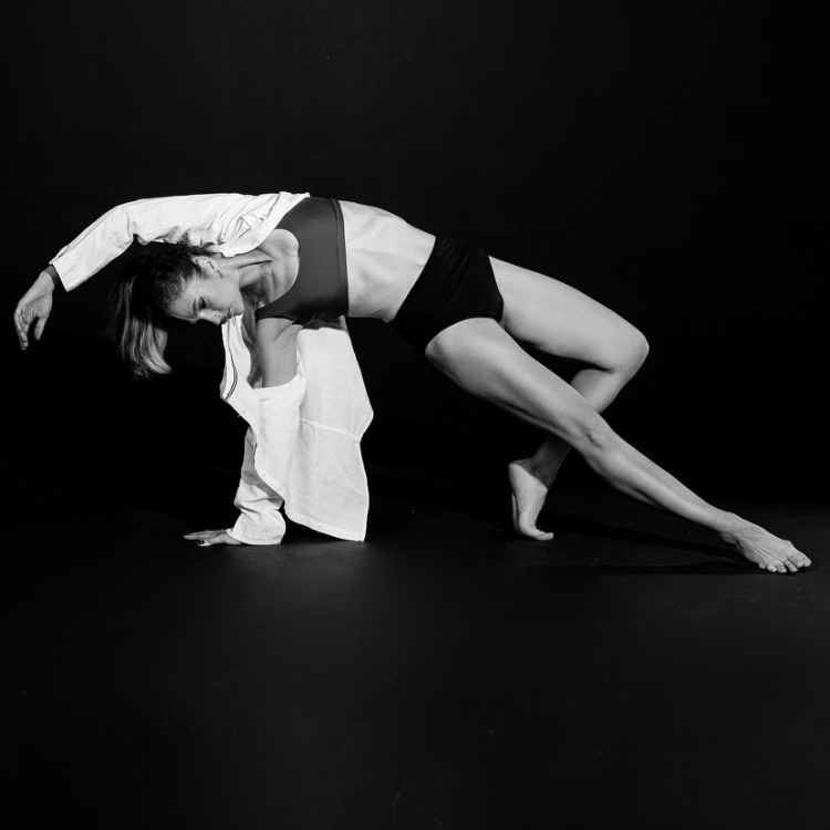 Иконка канала UNA YOGA Саратов