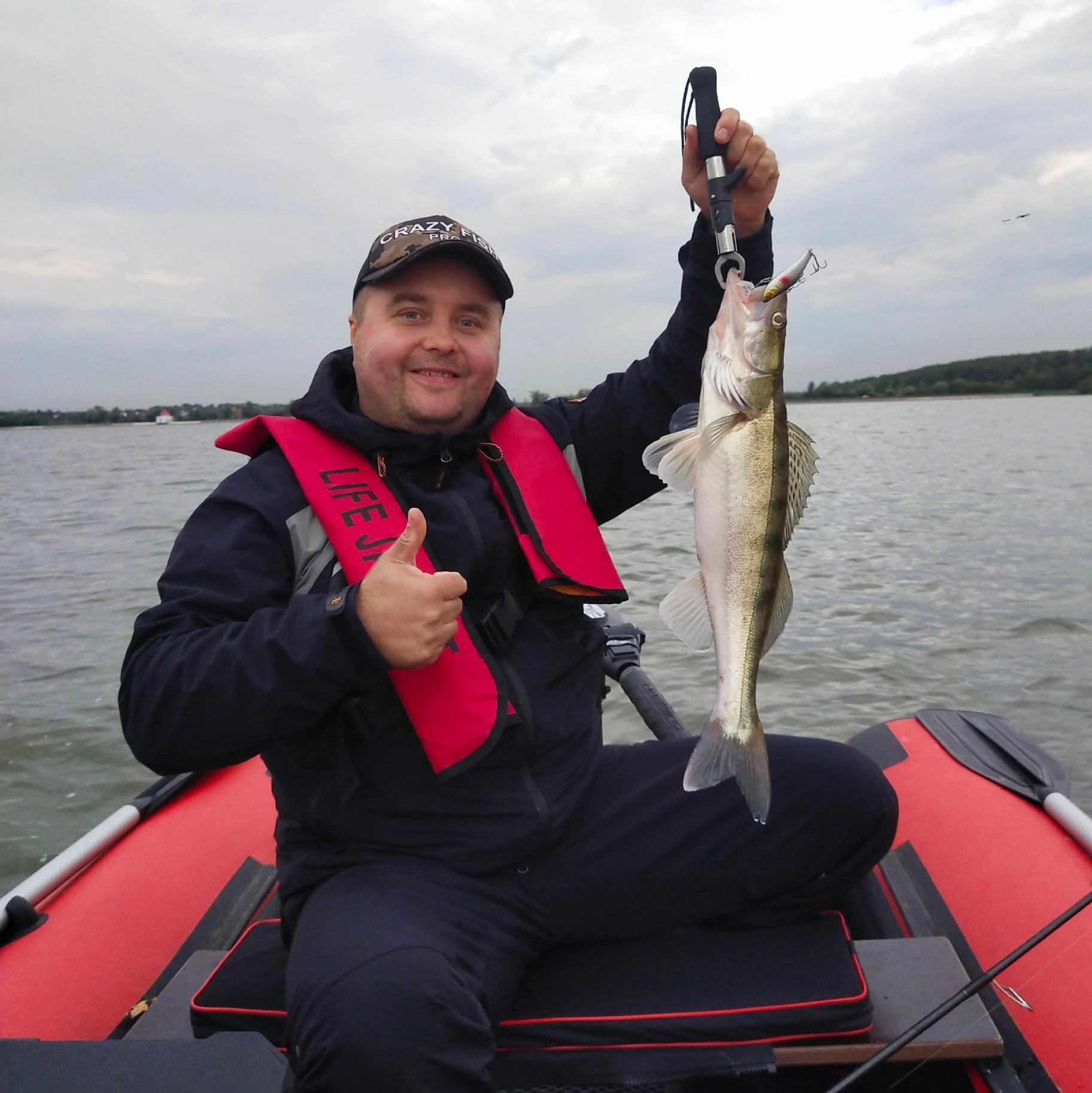 Иконка канала Рыбалка и охота,природа.отдых