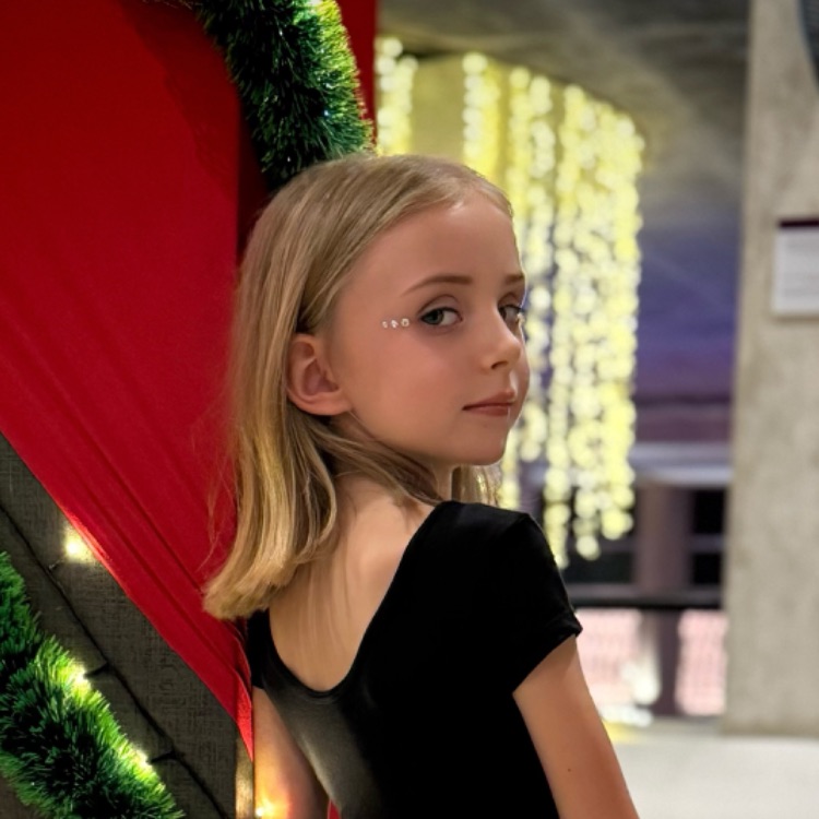 Иконка канала Девочка без игрушек