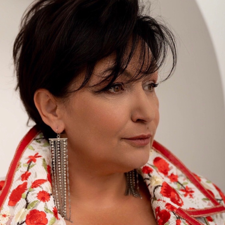 Иконка канала Ольга Нартова продюсер