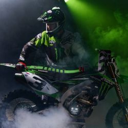 Иконка канала Миша 2012футбол