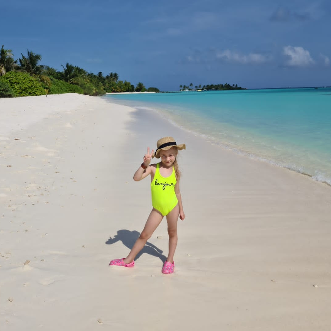 Иконка канала SOFINA TROPICAL TRAVEL.