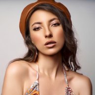 Иконка канала NIVLADA | ПЕВИЦА