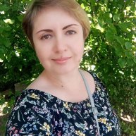Иконка канала "Болтая ногами на крыше" Юлия Алексеева