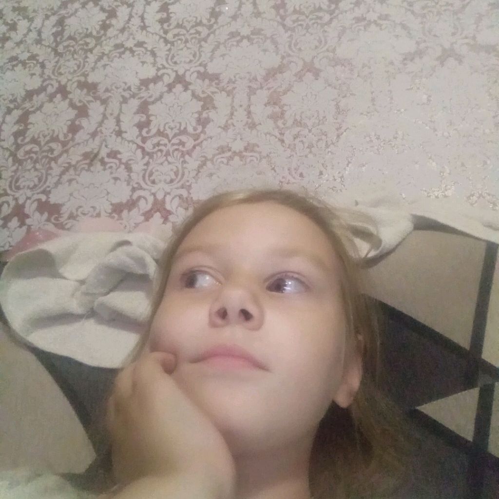 Иконка канала Аделька-фрикаделька