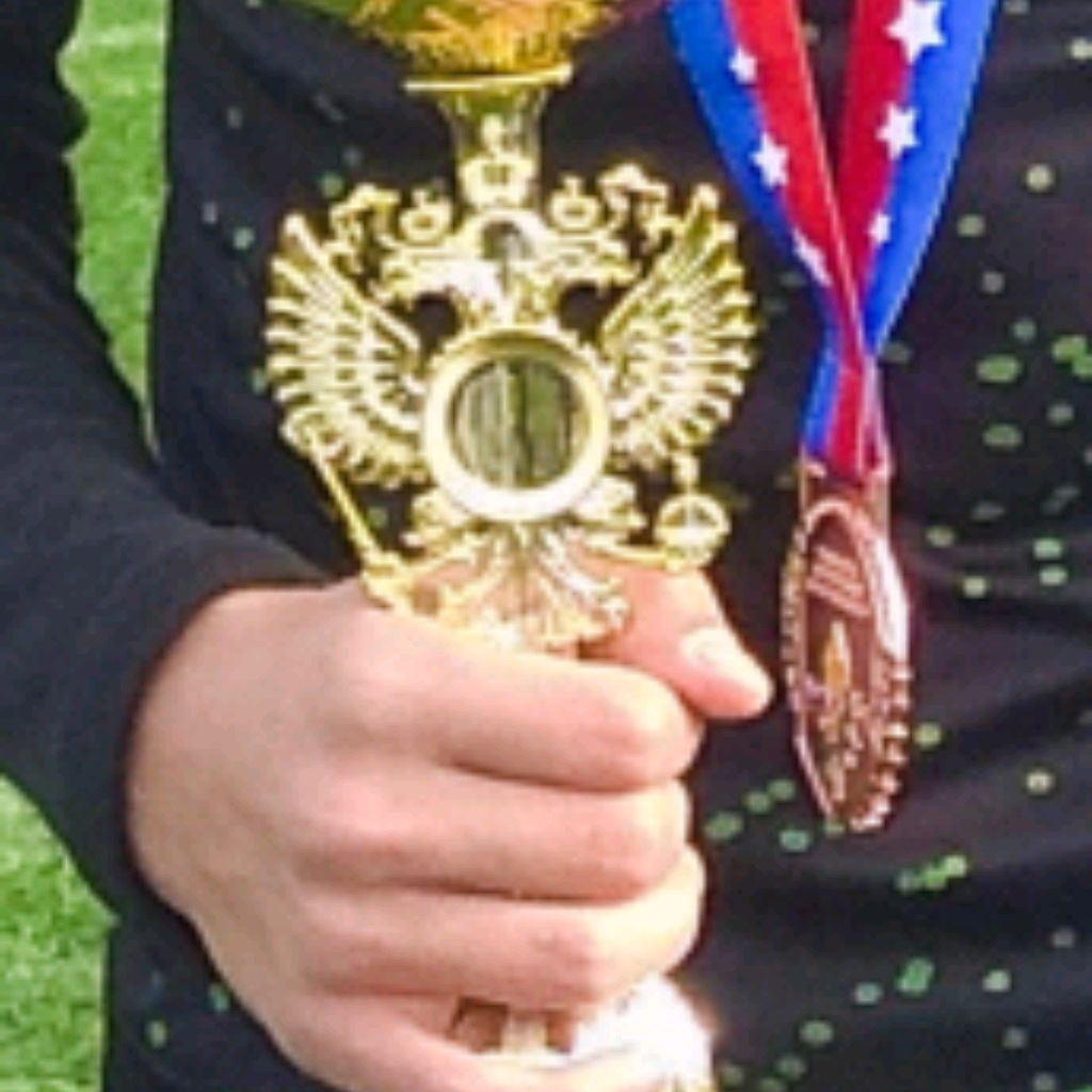 Иконка канала PRO сына-футболиста