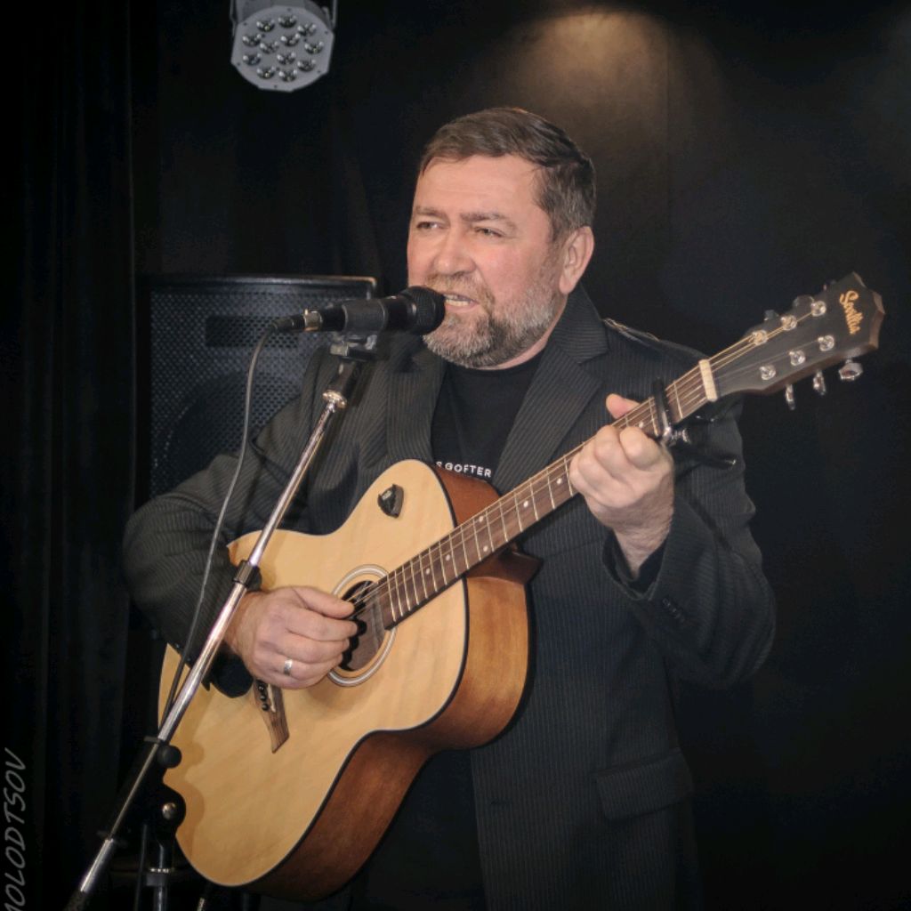 Иконка канала Эд.Га.Рязань. Свои песни под гитару. 🤝