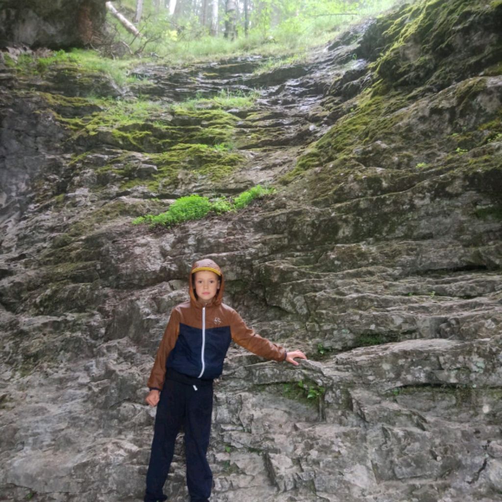 Иконка канала Эмиль 😎