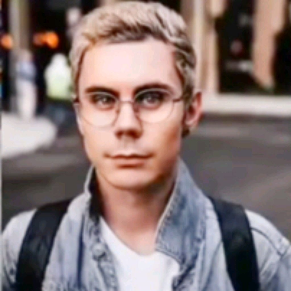 Иконка канала Умный Человек В Очках🤓