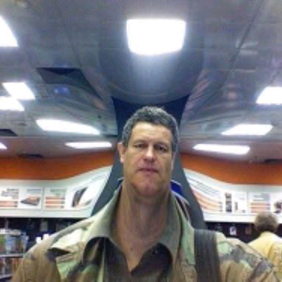 Иконка канала Луна в Юпитере