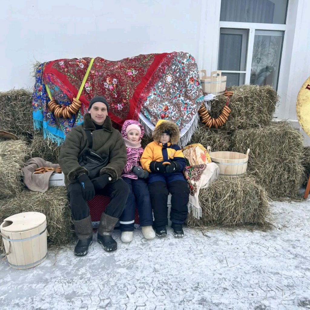 Иконка канала НеХотитеНеСмотритеПоворотЖизньНа120Градусов