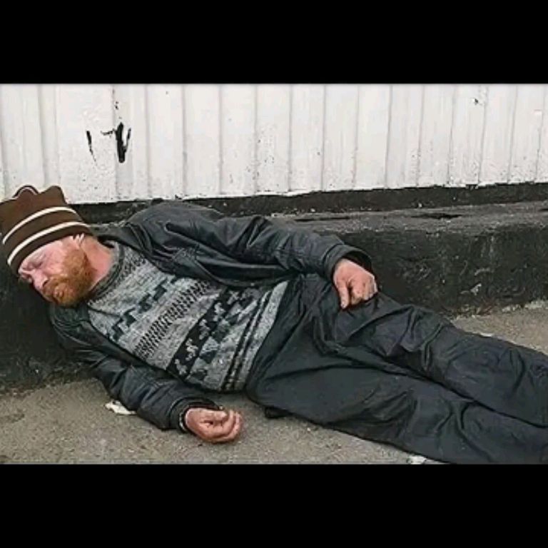 Иконка канала Вытащи алкаша.