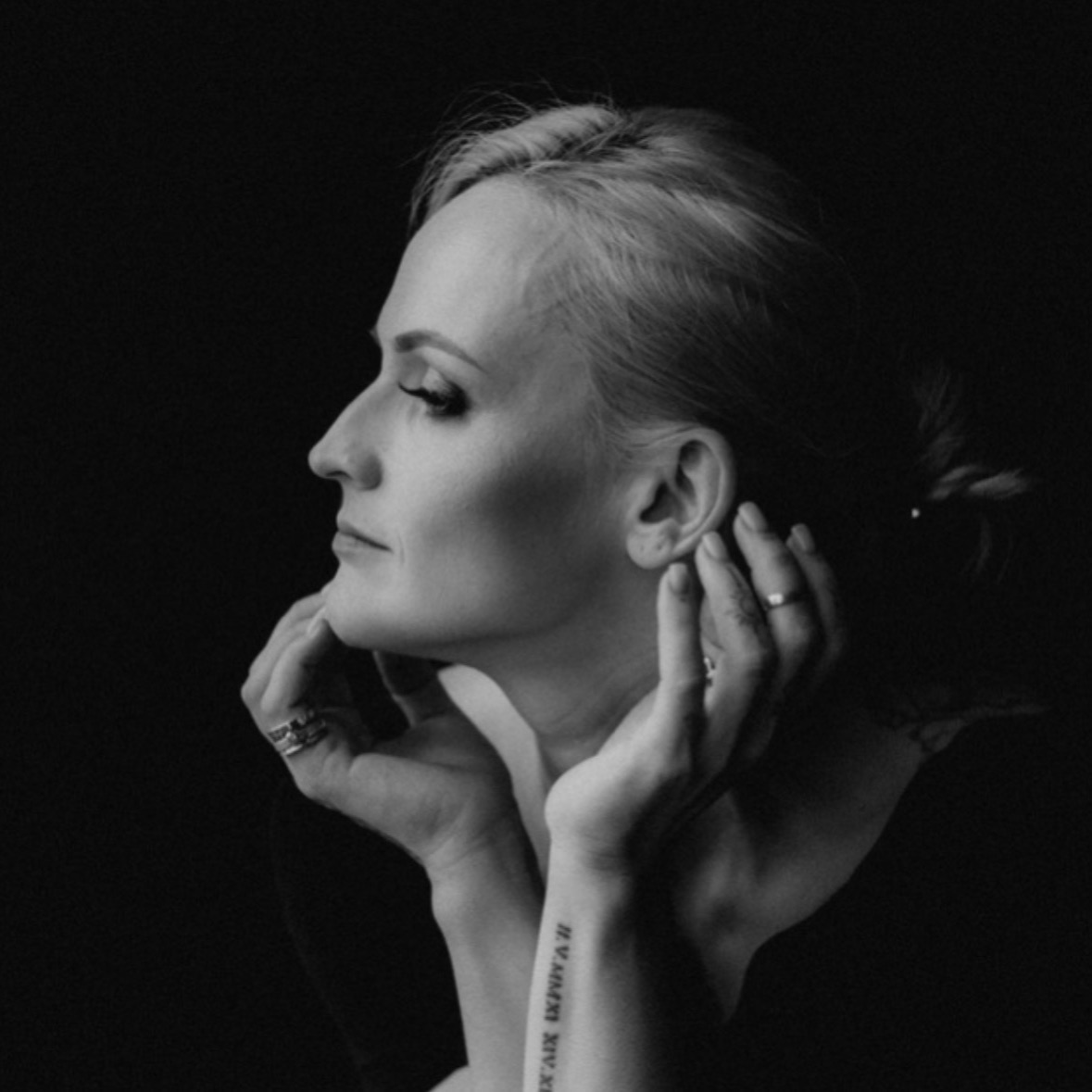 Иконка канала Анастасия Титова • Энерготерапевт