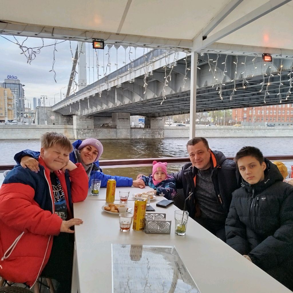 Иконка канала Из Эстонии в Россию