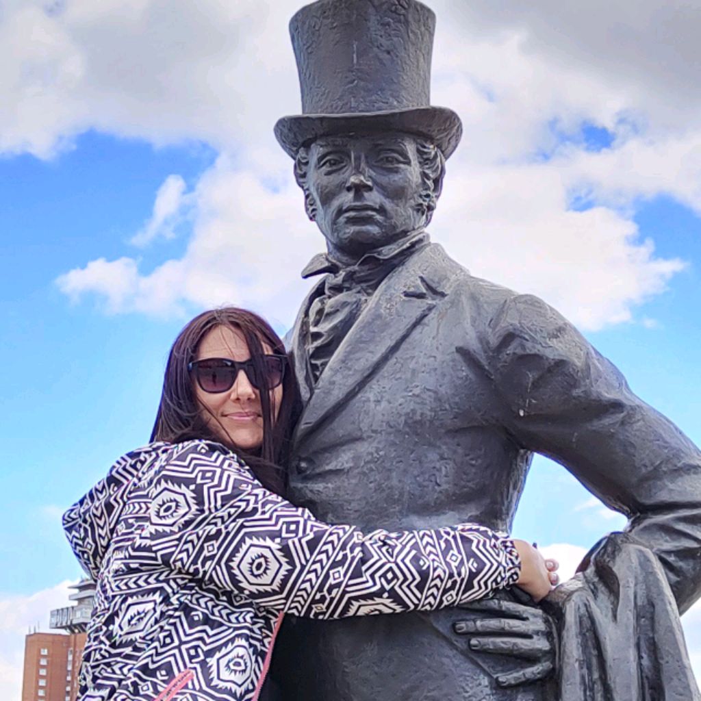 Иконка канала Mari