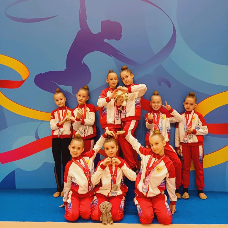 Иконка канала Alisa. Приключения Гимнастки