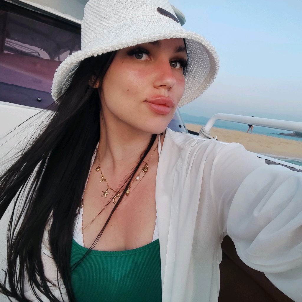 Иконка канала olipolikova