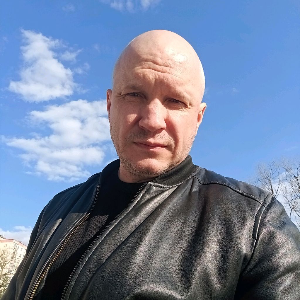 Иконка канала MAKSIMUS