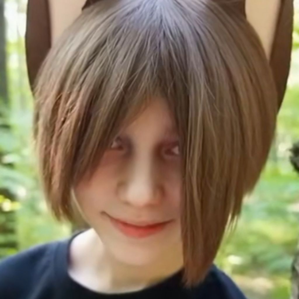 Иконка канала 🤍웃☾Викуся☽유🖤