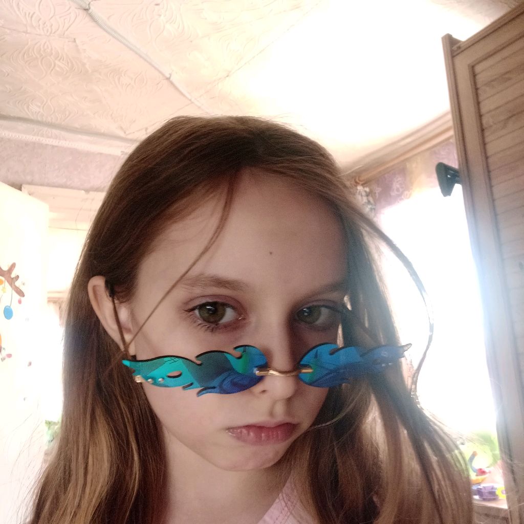 Иконка канала 🥰Аринаса🤪