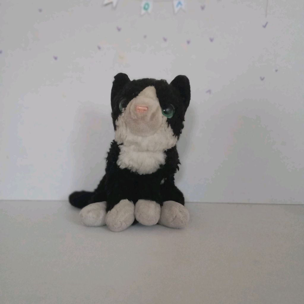 Иконка канала КОТ УГОЛЁК