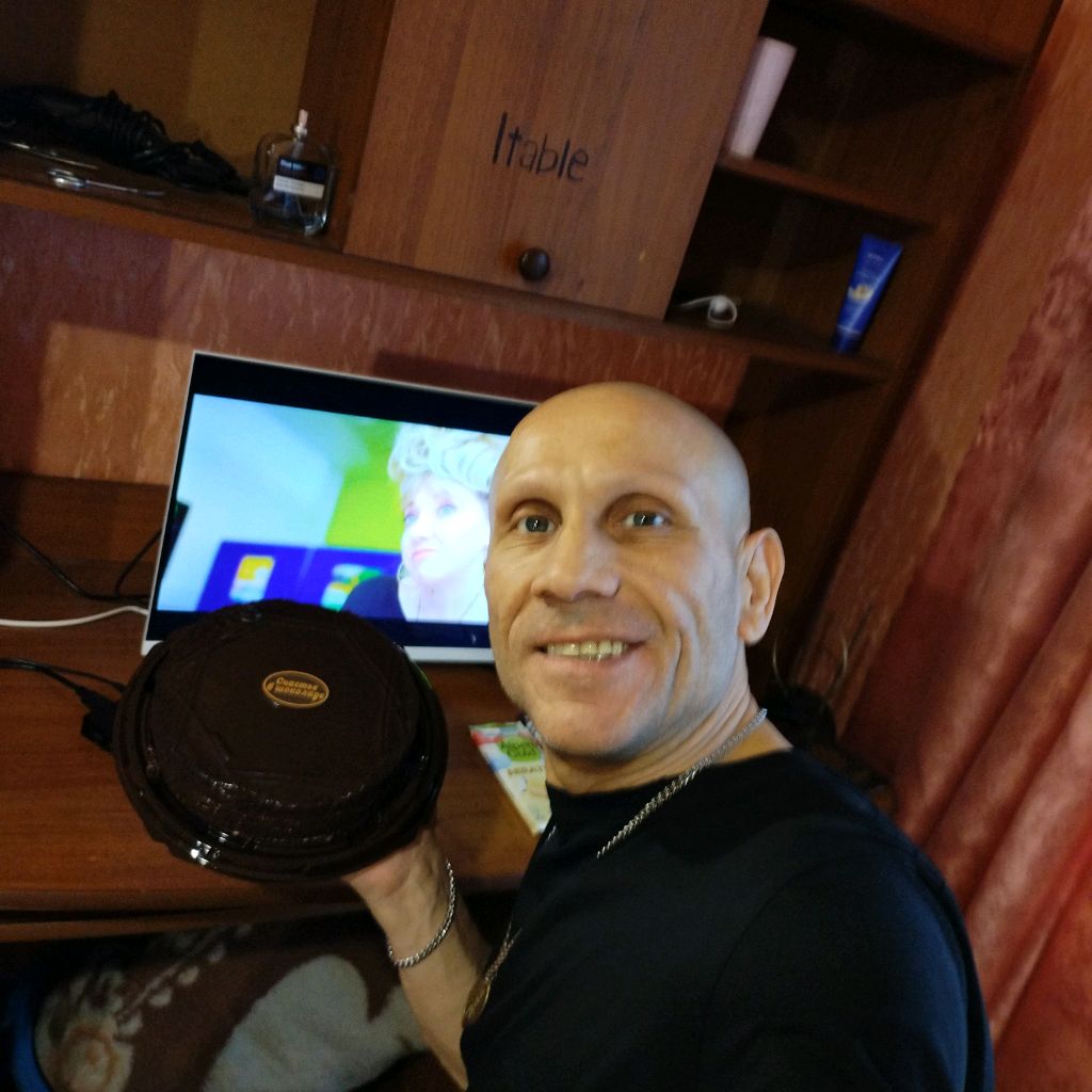 Иконка канала Сергей макаров