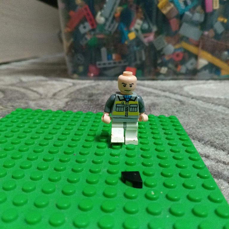 Иконка канала LEGO BOX