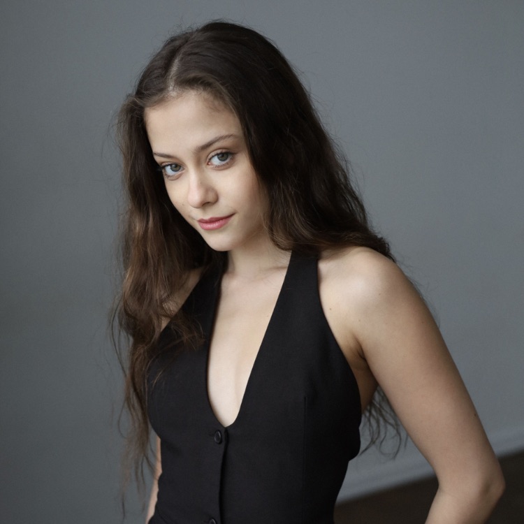Иконка канала Anisa.Farhi