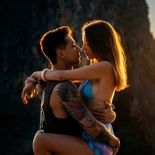 Иконка канала УИКЕНД - Игорь и Юля