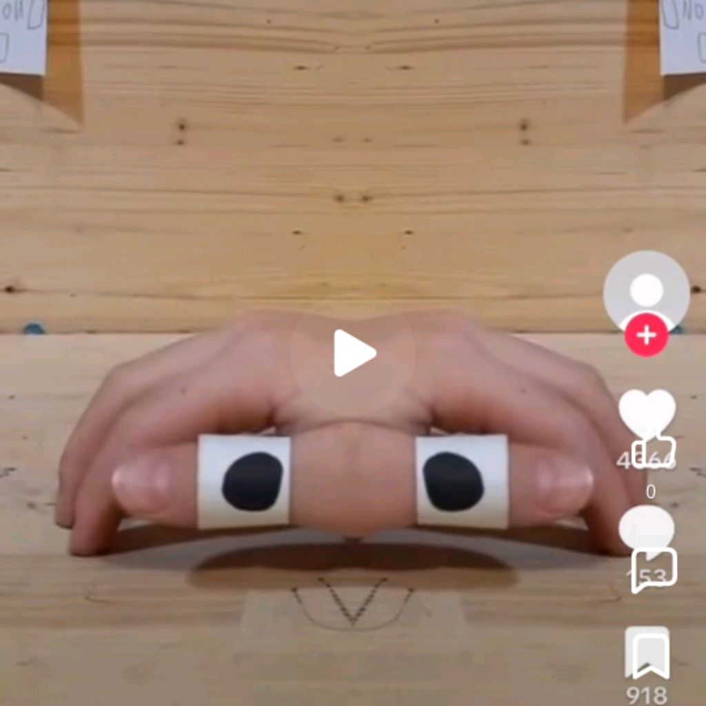 Иконка канала Паук Летит В Школу