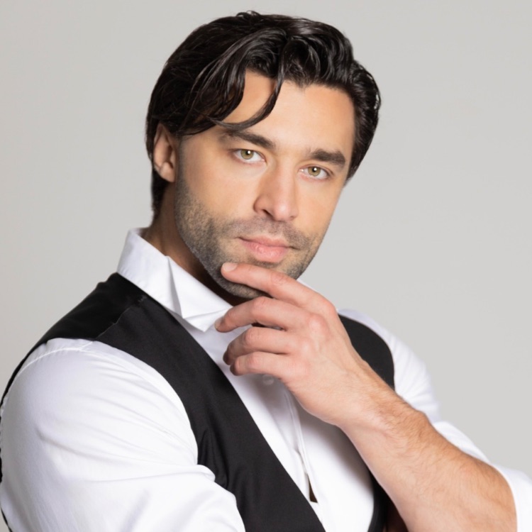 Иконка канала Евгений Гаранин | Певец