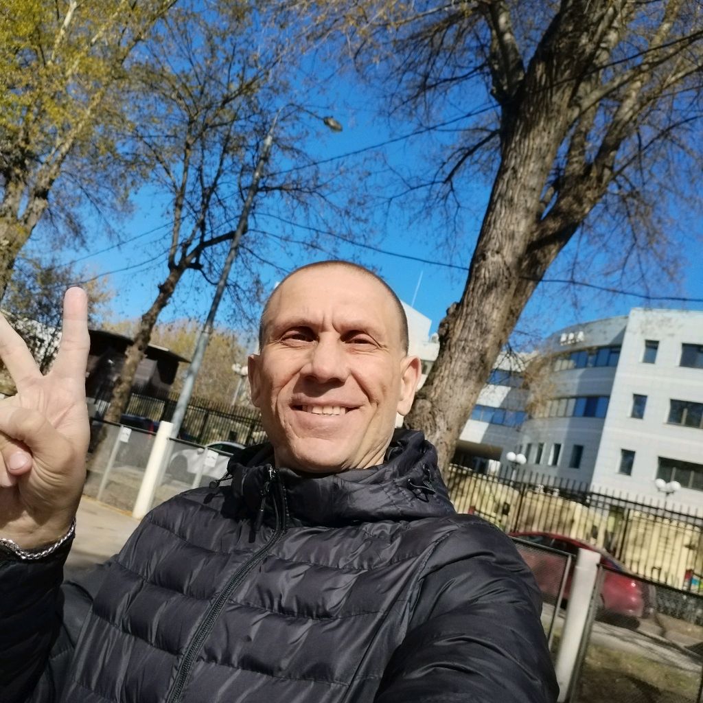 Иконка канала Сергей макаров