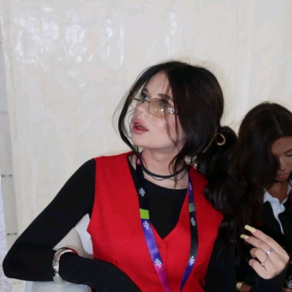 Иконка канала Кира Тимралеева🤍