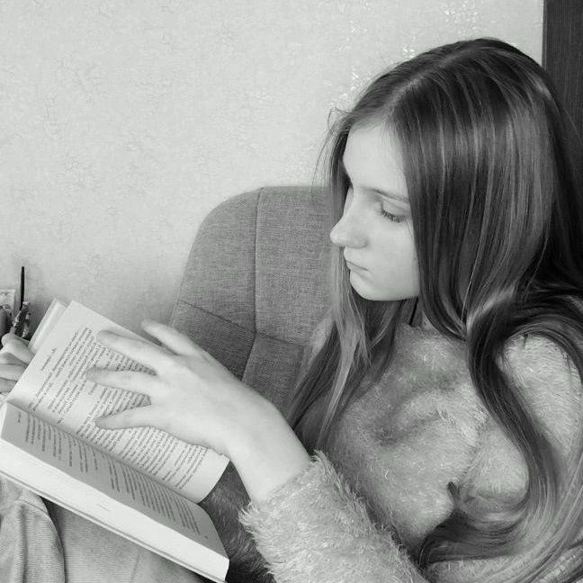 Иконка канала Книжная Валерия