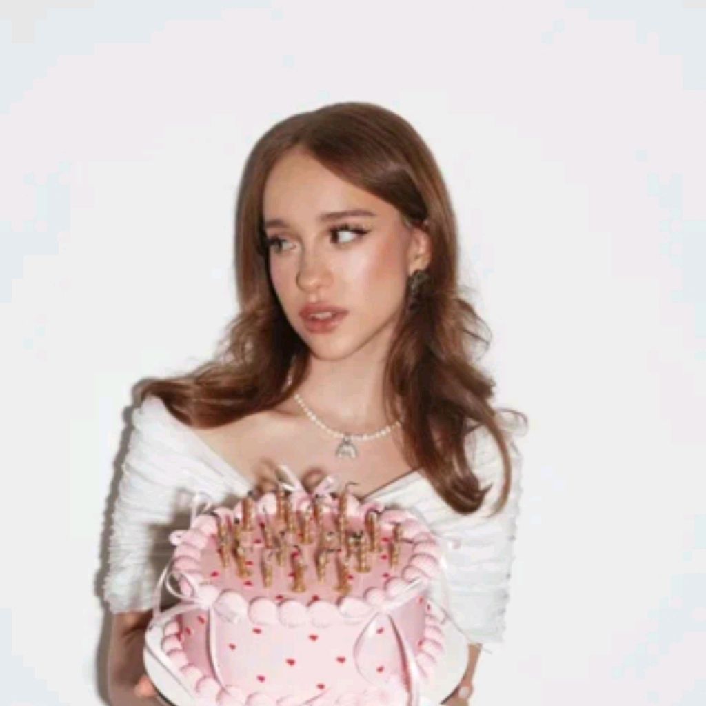 Иконка канала *фан* Марьяны Локель ❤️💙🧡