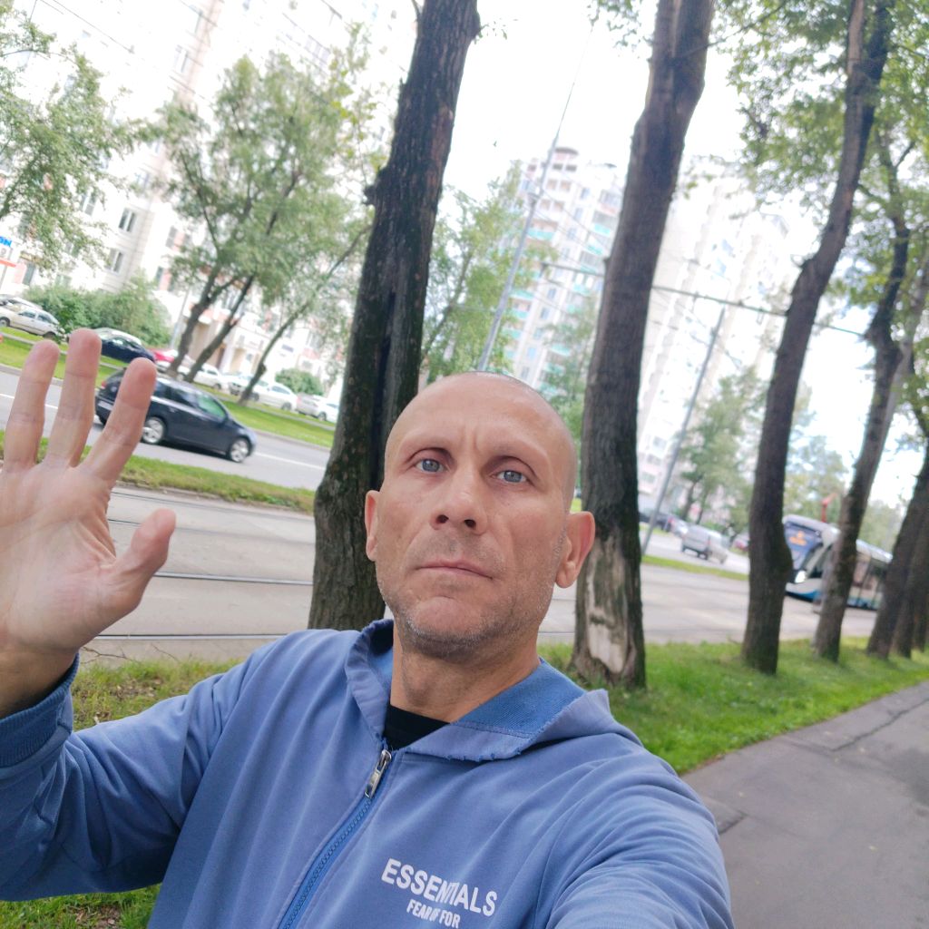 Иконка канала Сергей макаров