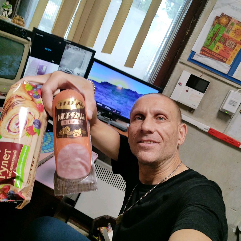 Иконка канала Сергей макаров