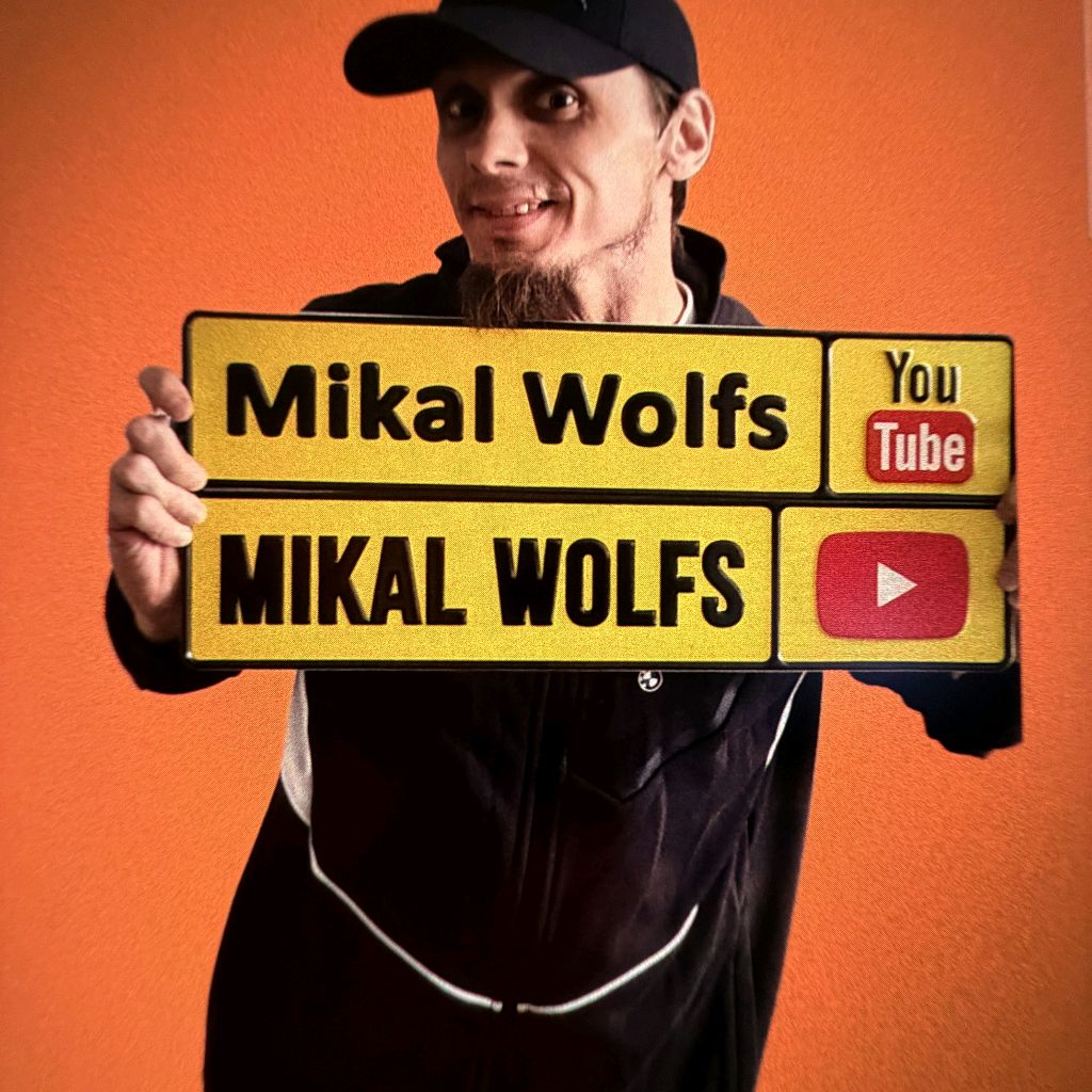 Иконка канала Mikal Wolfs