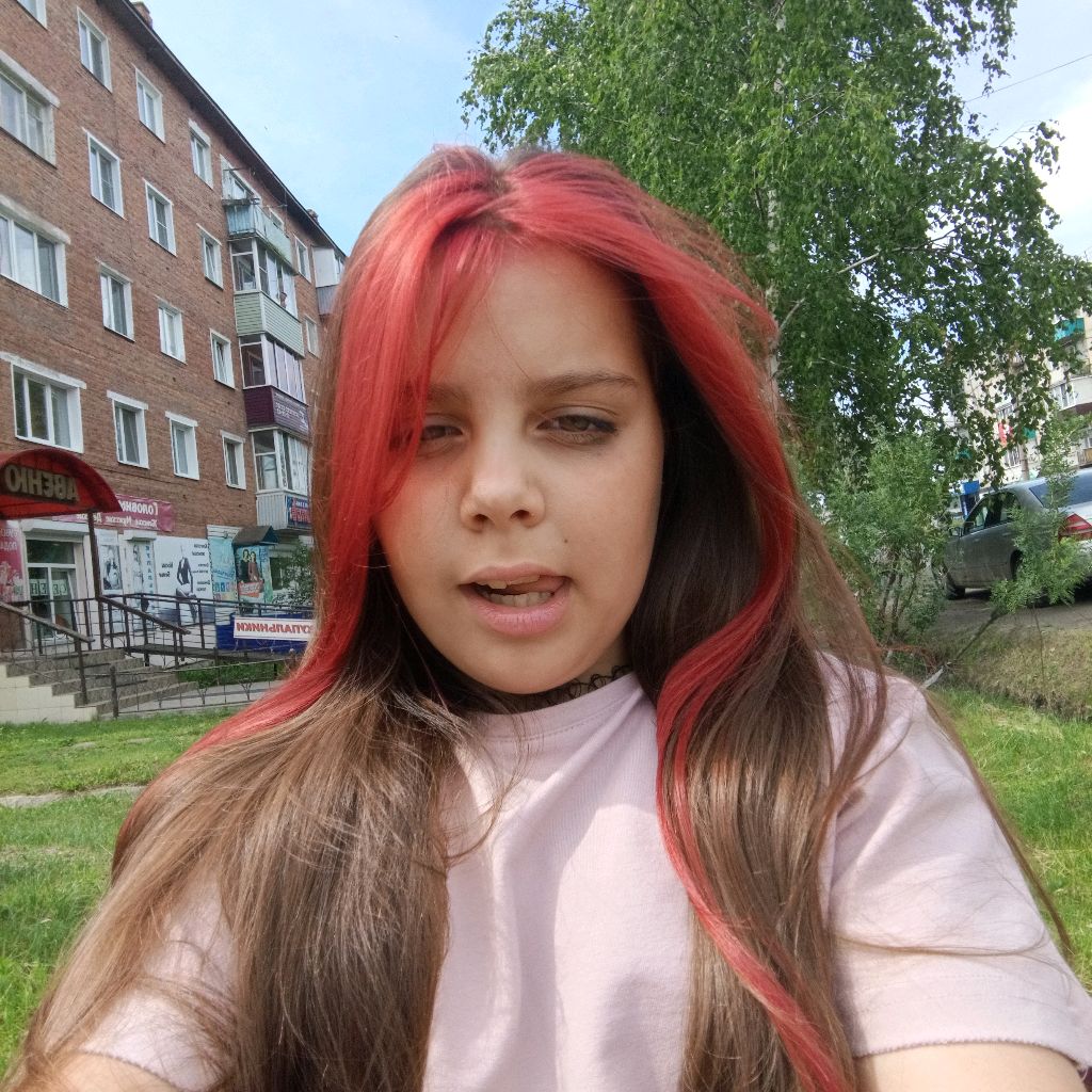 Иконка канала 🌸°•деличкα°•🎰